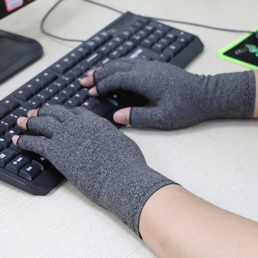 https://cdn.shopify.com/s/files/1/0513/2841/7959/products/Keyboard.jpg?v=1686628255